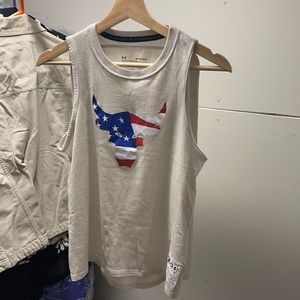 The Rock - Under Armour workout top